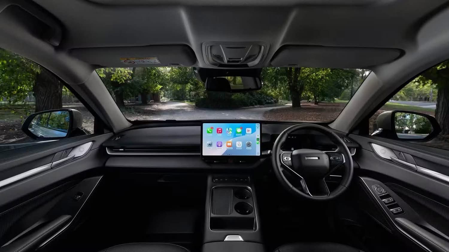Rear Line AC Vents & Foldable Armrest